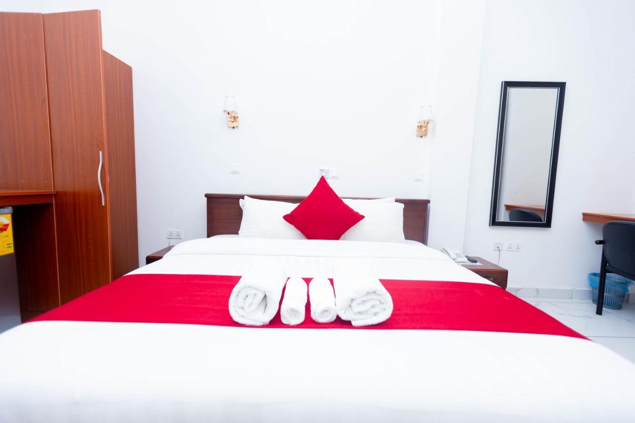Sky Plus Hotel & Resort Ho ภายนอก รูปภาพ