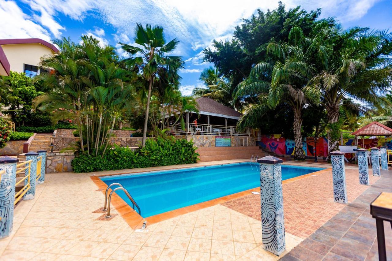 Sky Plus Hotel & Resort Ho ภายนอก รูปภาพ